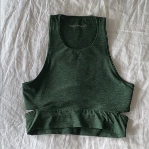 Outdoor Voices Slashback Crop - Hunter Green